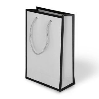 Beyaz Karton Çanta 17x24 cm