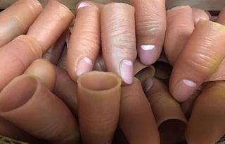 Kesik Parmak - Şaka Parmağı - Kesilmiş Parmak Şakası 1 Adet