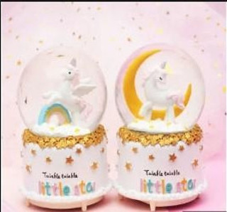 Unicorn Kar Küresi Orta Boy 