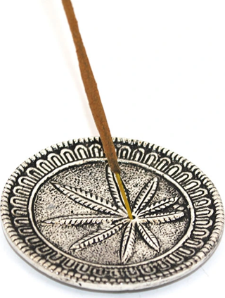 Metal Yuvarlak Tütsülük Model 1