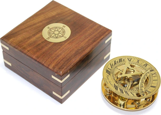 Ahşap Kutulu Pirinç Güneş Saati Ve Pusula Modeli