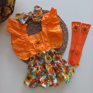 MARS BABY Kız Bebek Turuncu Ayçiçeği Desenli Fırfırlı Salopet Bandana Figürlü Çorap Takım