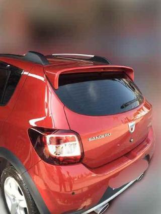 Dacia Sandero Spoiler Kırmızı B76