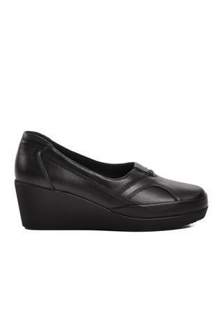 Ayakmod 105-24K Siyah Hakiki Deri Dolgu Topuk Kadın Günlük Ayakkabı