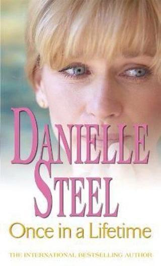 Once in a Lifetime - Danielle Steel - Sphere
