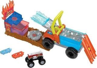Hot Wheels Monster Trucks Arena Mücadelesi Pist Seti HPN73