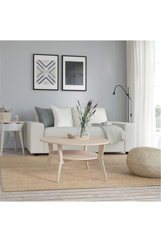 Ikea Zamansız Tasarıma Sahip Jakobsfors Yuvarlak Ahşap Sehpa - Doğal Görünüm Ve Gizli Depolama Alanıyla