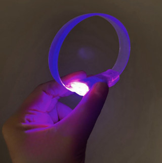 Lunaev 3 Modlu Pilli LED Işıklı Esnek Parti Bilekliği Mor
