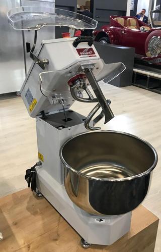 Boğaziçi Spiral Hamur Yoğurma Makinası Kalkar Kafalı 20 kg