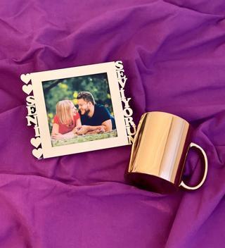 Seni Seviyorum Fotoğraf Standlı Mdf Gold Çerçeve Ve Gold Kupa Set