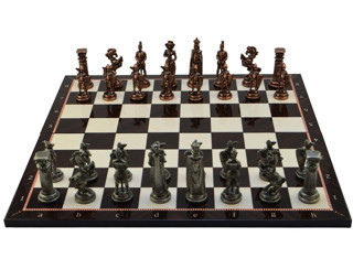 GiftHome Battal Boy Metal İNGİLİZ Satranç Takımı Antik ve Katlanır Ceviz Desenli MDF Satranç Tahtası (43X43 cm.)