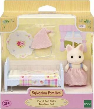 Sylvanian Families Çiçekli Kedi Kızın Uyku Seti 5681