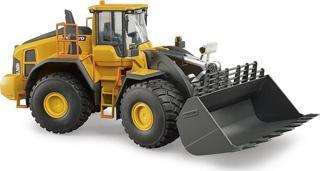 Bruder Volvo L260H Kepçe 1:16 Ölçekli Model