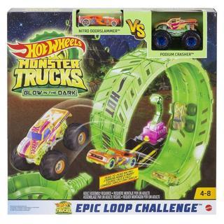 Mattel Hot Wheels Monster Trucks Karanlikat Parlayan Çemberde Yarış HBN02