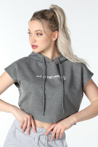Defys Kadın Baskılı Kapüşonlu Crop Sweat K.Gri