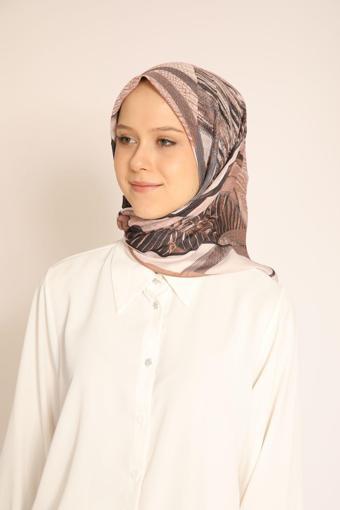 Bej ve Kahve Tonlarında Yılan Derisi Desenli Kadın Soft Eşarp – Modern ve Şık Soft Eşarp Modeli