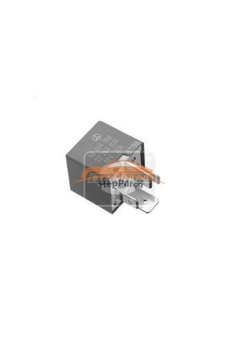 Opel Omega B Benzin Pompa Rolesi
