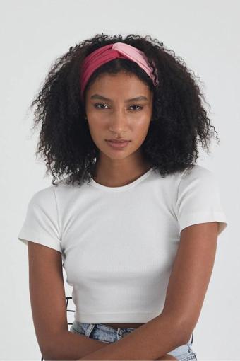 Beyaz Kısa Kol Bisiklet Yaka Vücuda Oturan Kaşkorse Crop + Bandana Set %100 Pamumklu, Esnek Rahat