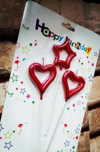 Kuzey Red Heart Candle 2 Adet Metalik Kırmızı Kalpli Pasta Mumu 1 Adet Yıldız Mum Kalpli Doğum Günü Mumu