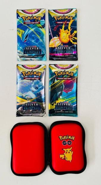 Abetto Market Pokemon Sılver Tempest Sword & Shıeld Pokemon Oyun Kartı 4 Paket Ve Koruma Çantası