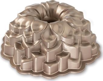 Nordicware 87537 Çicek Bundt Kek Kalıbı Spring