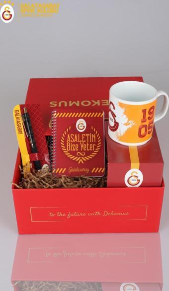 DEKOMUS GIFT BOX ÖZEL KUTULU LİSANSLI GALATASARAY KUPA,AJANDA ve HYBRIT TÜKENMEZ KALEM SETİ 