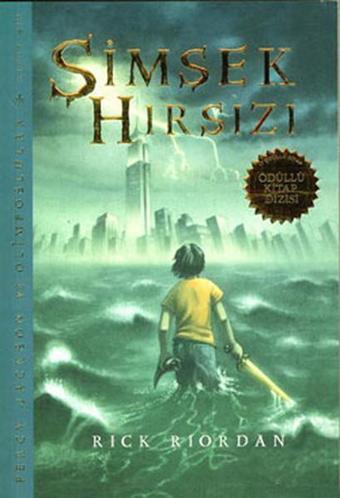 Percy Jackson ve Olimposlular - Şimşek Hırsızı - Rick Riordan - Doğan ve Egmont Yayıncılık