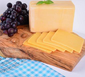 Cheddar Blok İnek 500 g ℮