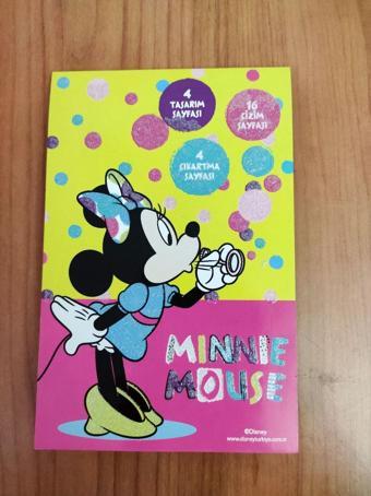 Disney Pixar Minnie Mouse Lisanslı Çıkartma - Boyama -Bulmaca Set (2 Parça) 48 Sf Boyama + 24 Sfnot Defteri