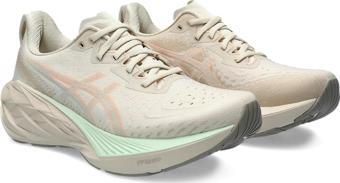 Asics 1012B510Z Novablast 4 Koşu Bej Kadın Spor Ayakkabı