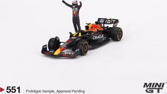 Mini GT Oracle Red Bull Racing RB18 #11 Sergio Pérez 2022 Monaco Prix Winner 551