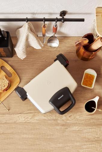 Homend Toastbuster 1337H 4 Ekmekli Tost Makinesi Krem