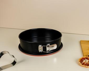Guardini Kelepçeli Kek Kalıbı Kırmızı 24 cm