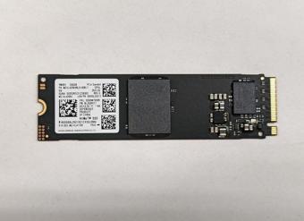 SAMSUNG 256GB PM9B1 MZ-VL42560  PCIe 3.0 x4 NVMe 2280 M.2 SSD