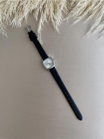 Quartz Retro Minimal Vintage Deri Kordon Kadın Kol Saati