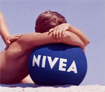 Nivea Deniz Topu Mavi