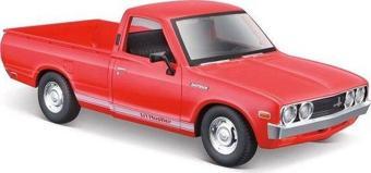 Maisto 1/24 1973 Datsun 620 Pick-up Model Araba