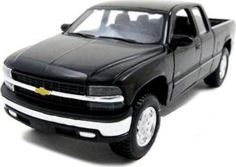 Maisto Chevrolet Silverado 1:24 Model Araba