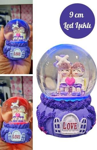 Love Sevgili Çift Temalı Mor 9 cm Orta Boy Led Işıklı Kar Küresi 