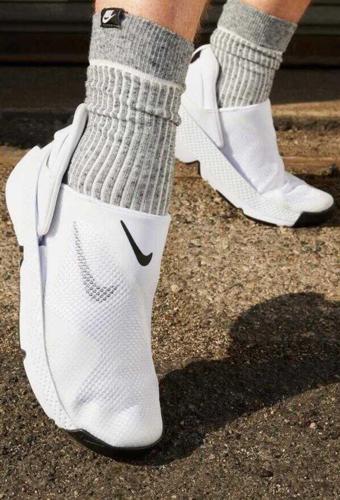 Go Flyease Kadın Beyaz Sneaker/ Spor Ayakkabı- eller serbest