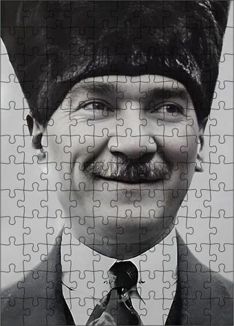 Ekart Ahşap Mdf Puzzle Yapboz Mustafa Kemal Atatürk Gülüyor 120 Parça 25 x 35 cm