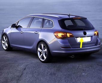 Opel Astra J Sports Tourer 2010-2015 Arka Bagaj Kapağı Açma Düğmesi