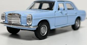 Welly 1/36 Mercedes Benz 220