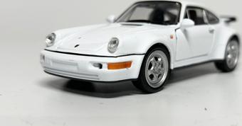 Welly 1/36 Porsche 911 Turbo