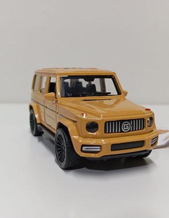 Maxx Wheels 1:43 Mercedes Benz G Klasse