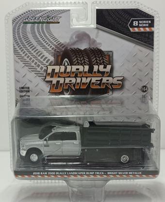 Greenlight 1:64 2018 Ram 3500 Dually Landscaper Dump Truck