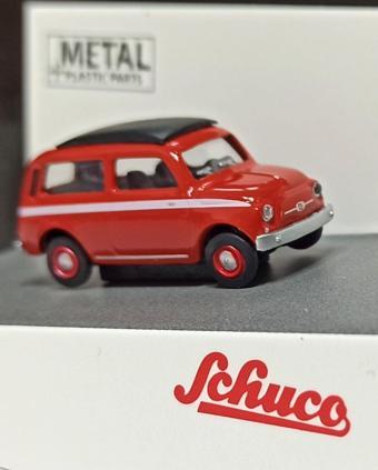 Schuco 1:87 Fiat 500 Minik Boy