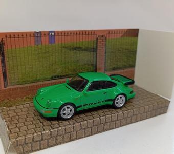 Tarmac Works Dianomi Tarmac-Schuco 1:64 Ölçek Porsche 911 Turbo Yeşil (8 Cm)