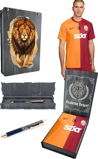Galatasaray Orijinal 23-24 Parçalı Forma Kalem Hediyeli Özel Tasarım Hediyelik Ahşap Kutulu
