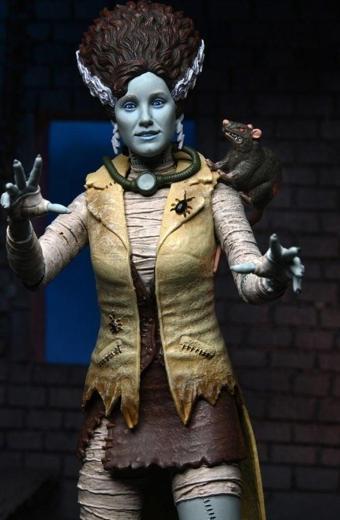 Universal Monsters x TMNT: Ultimate April as The Bride Aksiyon Figürü